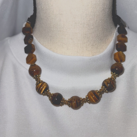 Tiger Hectagon - Picture 1 of 3